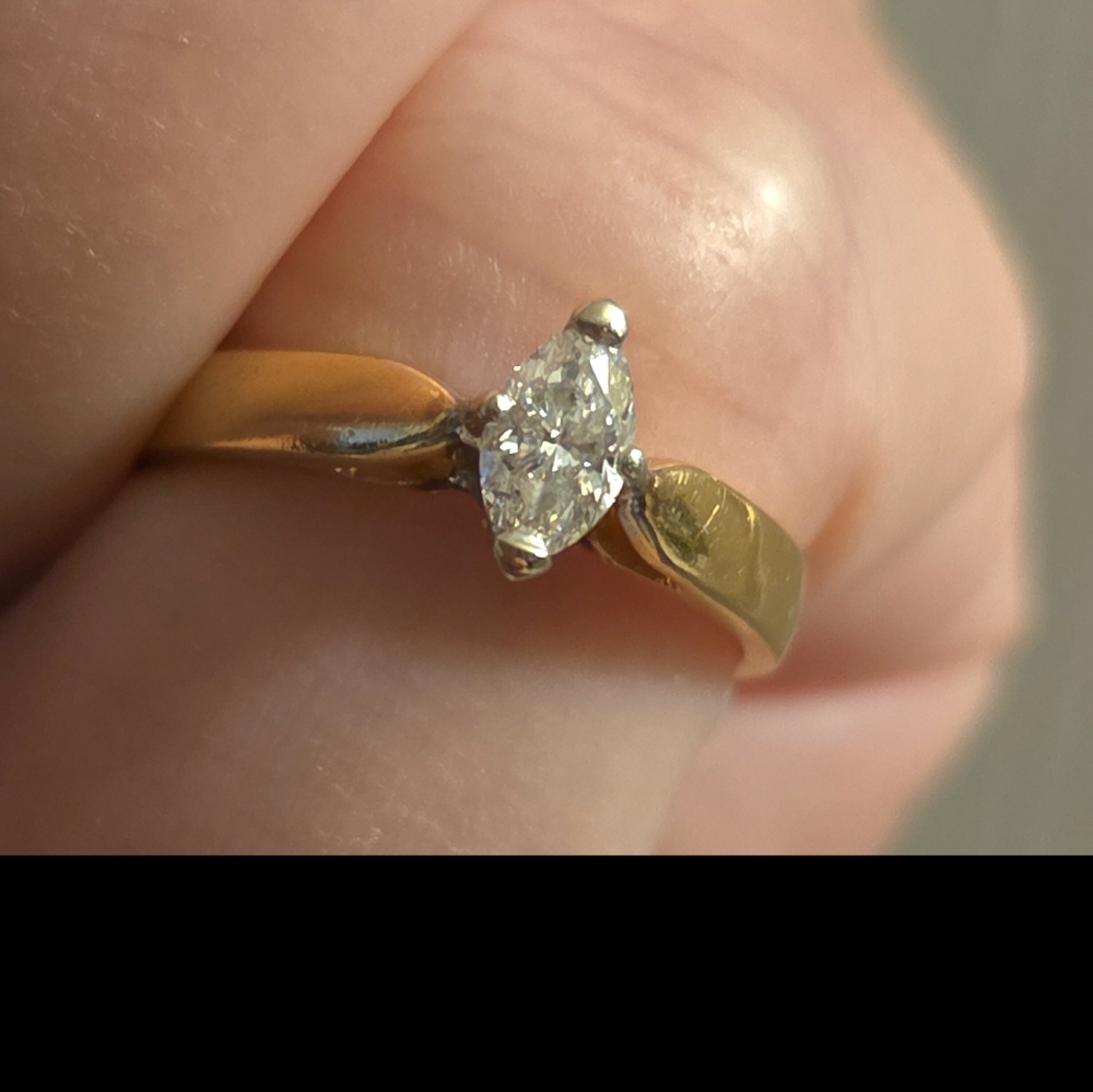 Vintage Marquise Genuine Diamond Solitaire & 14K Yellow Gold Ring - Size 5.75